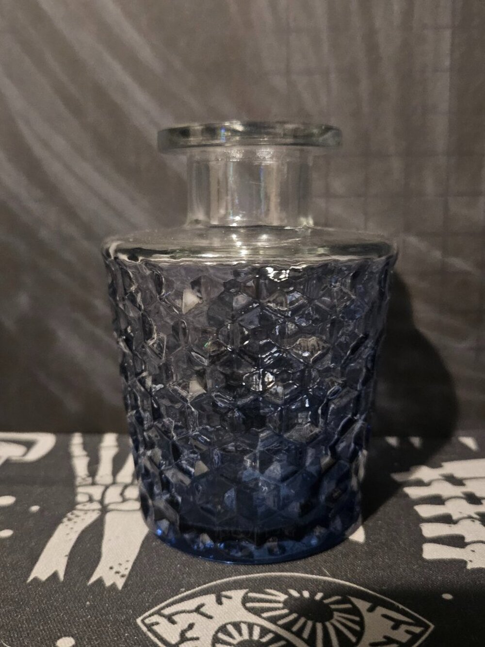 Small Vase 2 - Picture 1 of 5